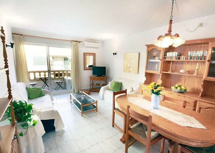 Dalia 포엔샤 항구